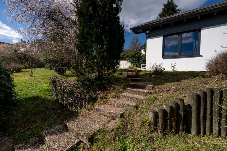 Das kleine Ferienhaus in Bad Bergzabern / Südpfalz. Das Ferienhaus für einen schönen Urlaub in der Pfalz. Ferienwohnung.
